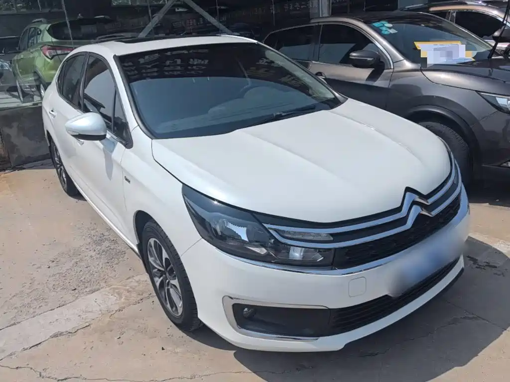 Citroen C4 L 雪铁龙C4 L 2016款 1.2 T 手动领先型