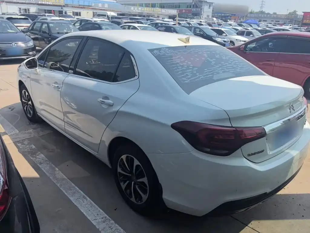 Citroen C4 L 雪铁龙C4 L 2016款 1.2 T 手动领先型