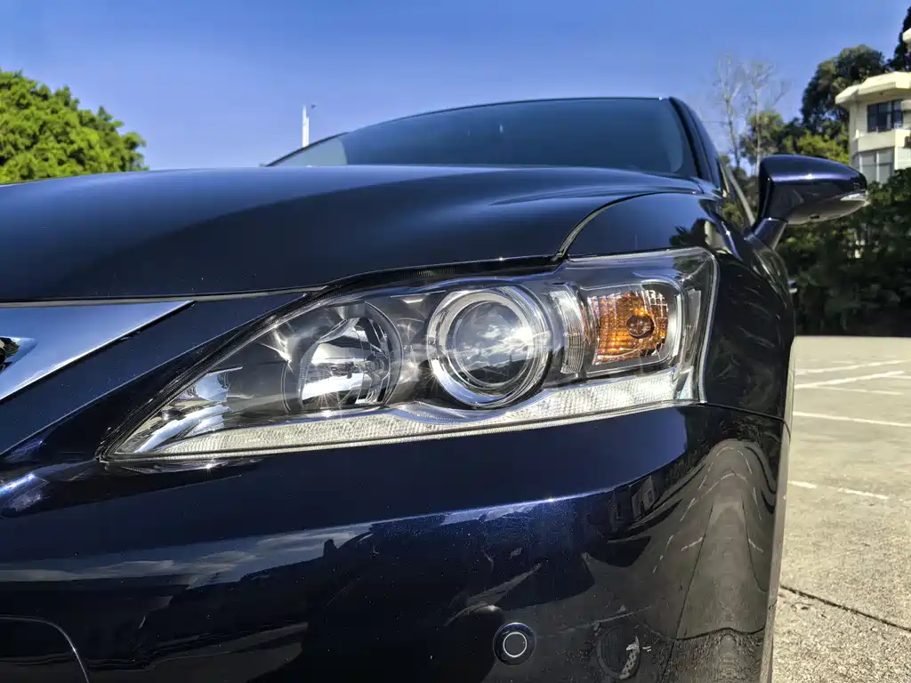 Lexus CT CT200 h Elite Mono CN-V