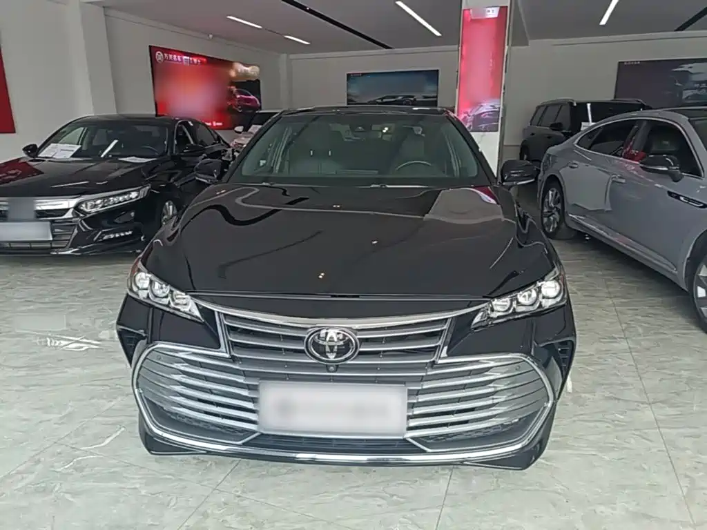 Avalon 2.5 L Touring Distinguished CN-VI