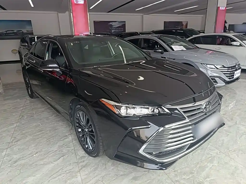 Avalon 2.5 L Touring Distinguished CN-VI