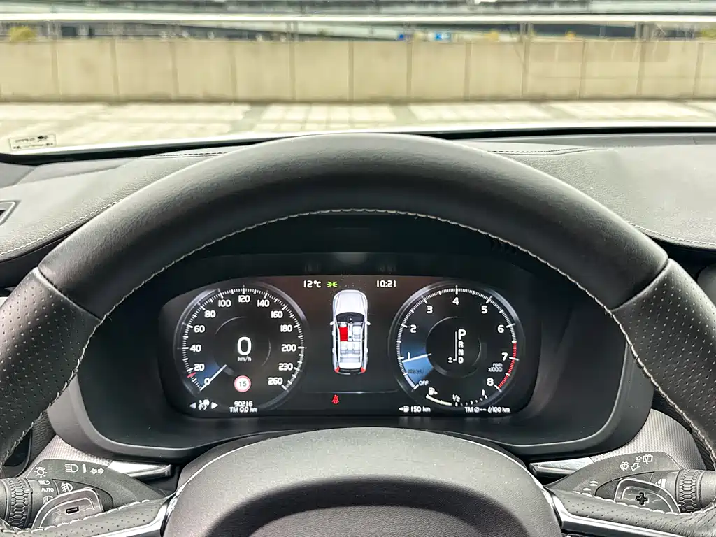 Volvo XC60 沃尔沃XC60 2019款 T5 四驱智雅运动版 国VI