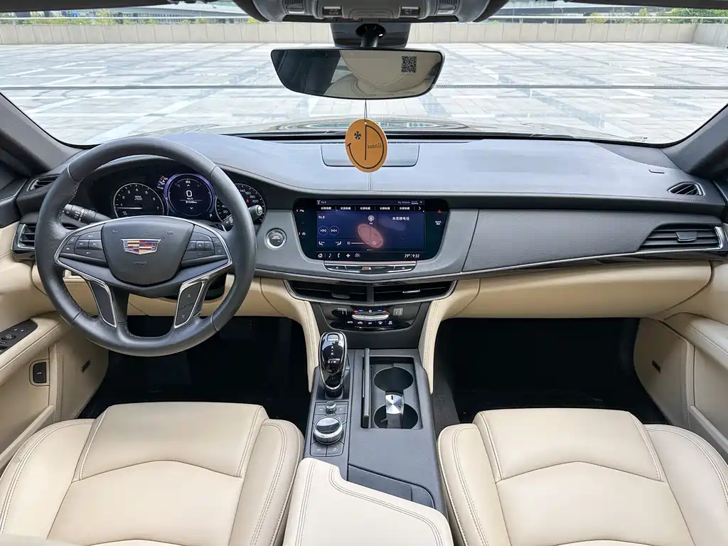 Cadillac CT6 28 T Fashion