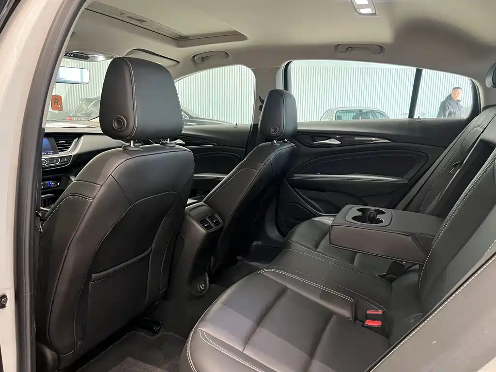 Regal 552 T Smart Enjoyment