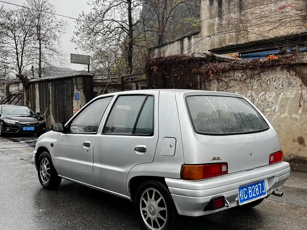 Xiali Xiali 03 1.3 L Manual
