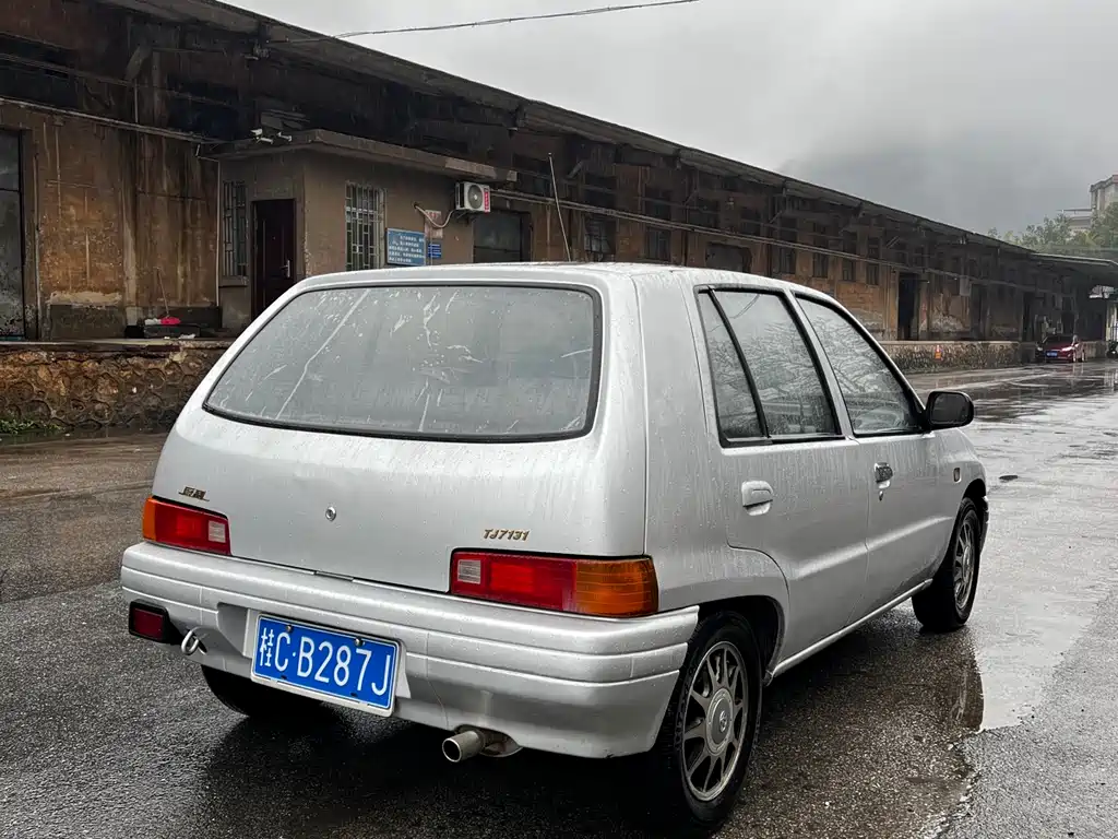 Xiali Xiali 03 1.3 L Manual
