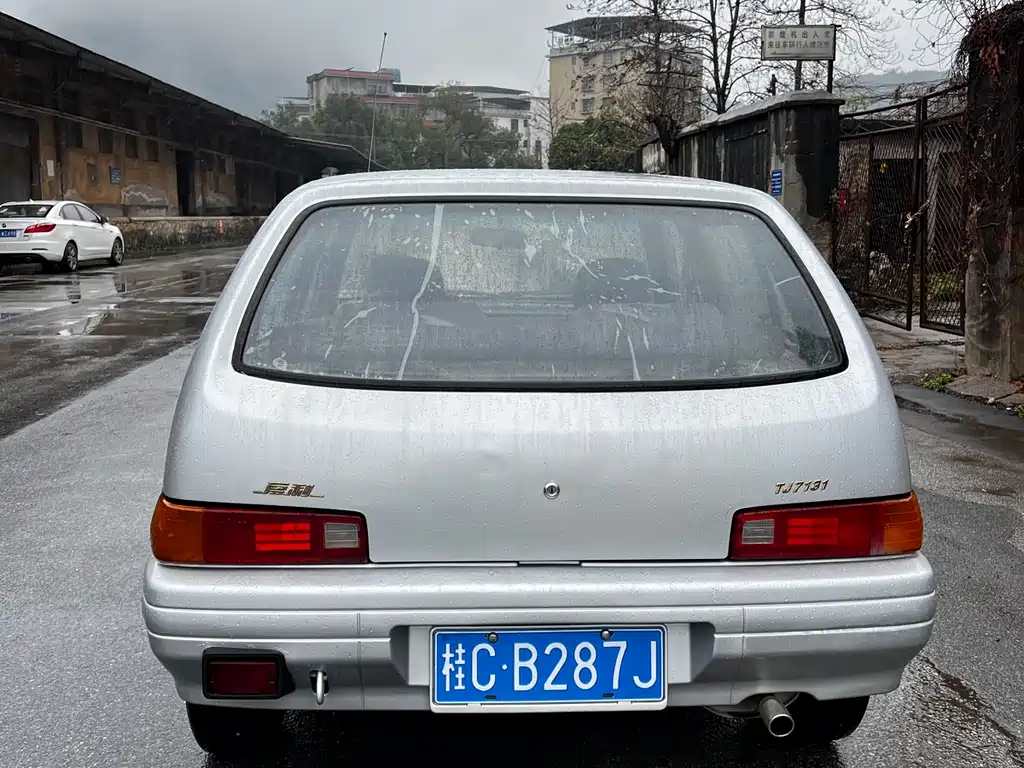 Xiali Xiali 03 1.3 L Manual