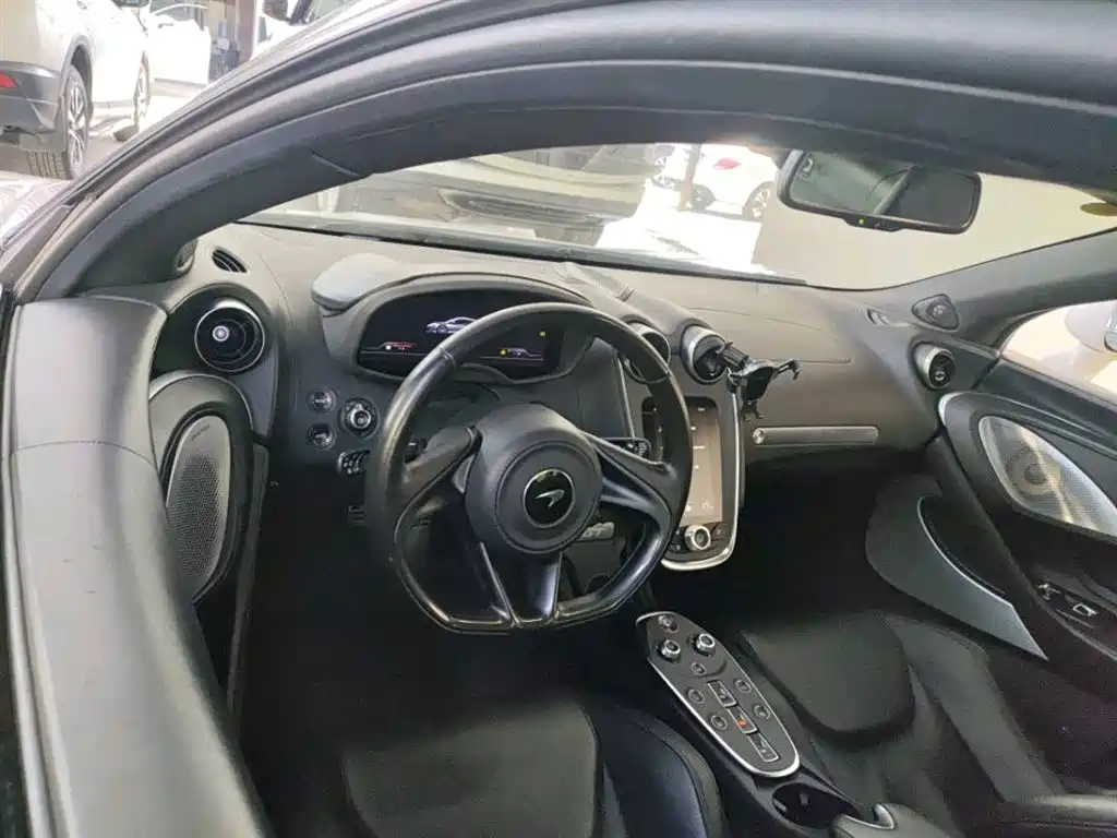 McLaren GT 4.0 T Standard