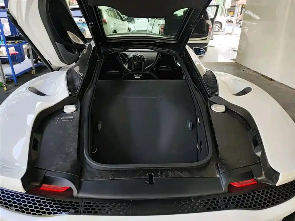 McLaren GT 4.0 T Standard