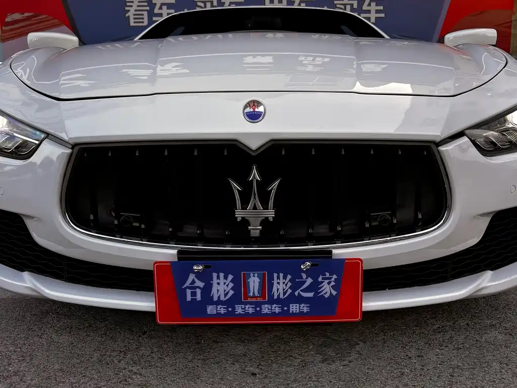 Ghibli 3.0 T Standard