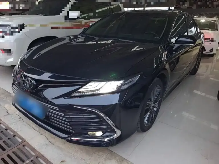 Toyota Camry 2.5 G Luxury