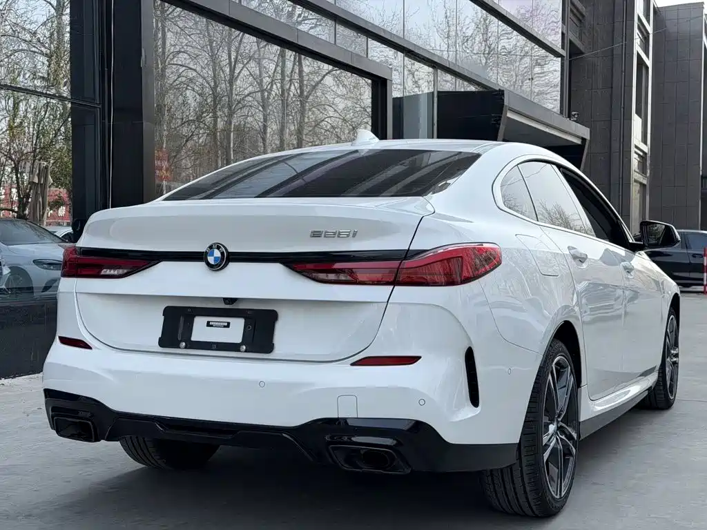 BMW 2 Series (Import) 225 i 4-door Coupe M Sport Package