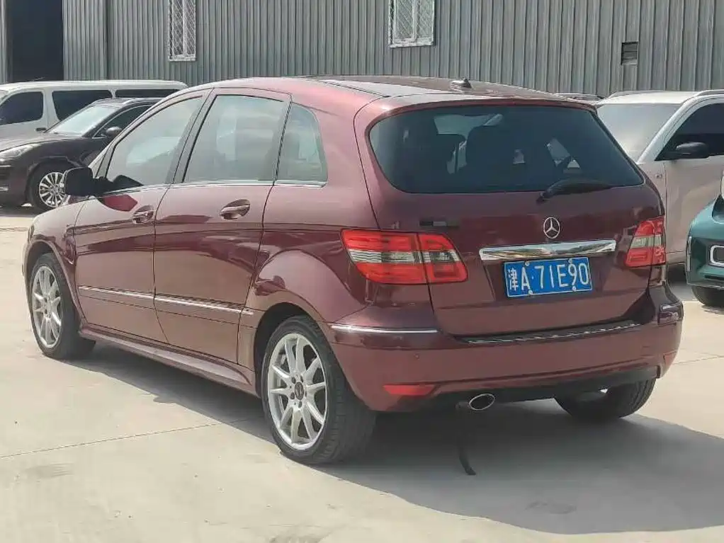 Mercedes-Benz B-Class B 200 Fashion
