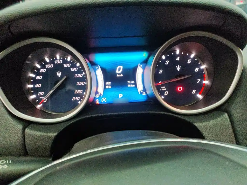 Ghibli 3.0 T Standard