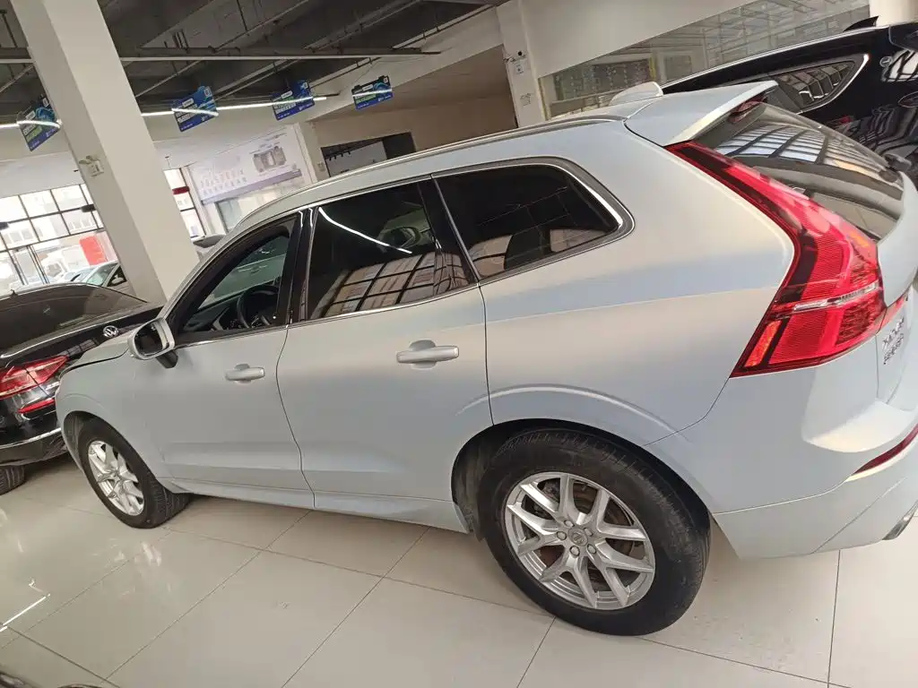 Volvo XC60 T5 4 WD Smart Ease