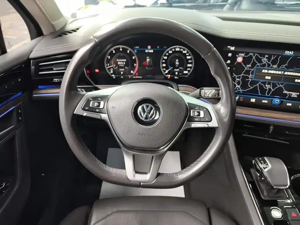 Touareg 3.0 TSI Sharp Edge CN-VI