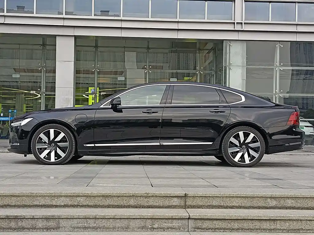 Volvo S90 PHEV PHEV Hybrid 4 WD Long Range Smart Grace Luxury