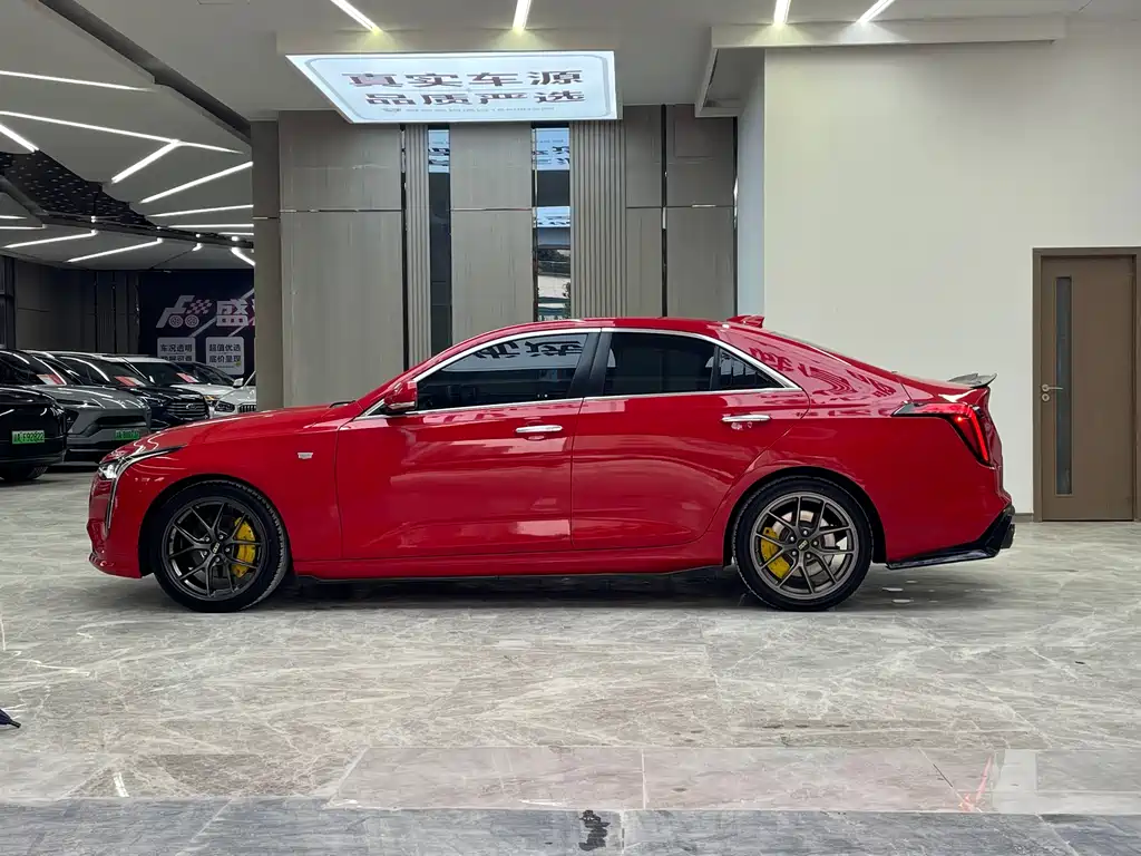 Cadillac CT4 28 T Luxury