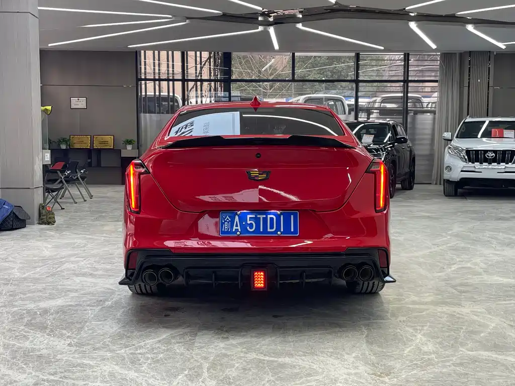 Cadillac CT4 28 T Luxury