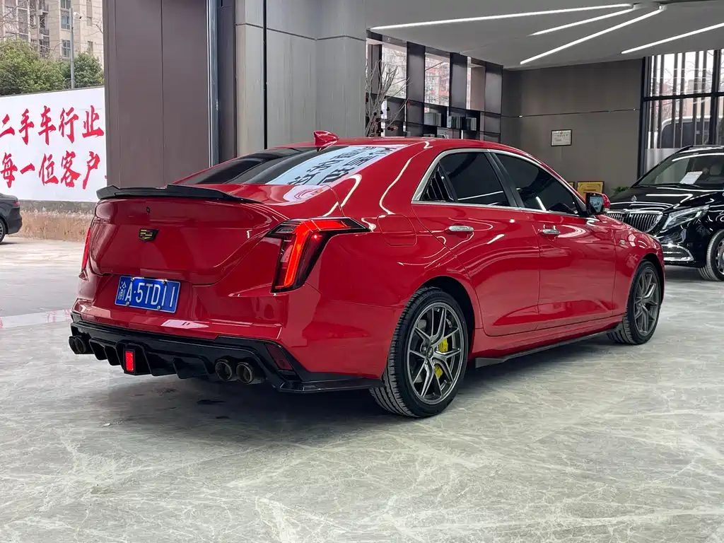 Cadillac CT4 28 T Luxury