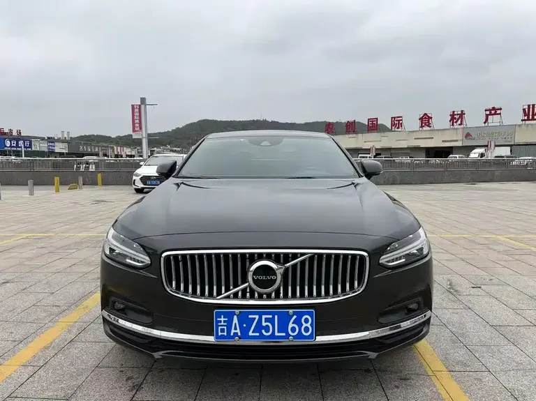 Volvo S90 B5 Smart Ease Luxury
