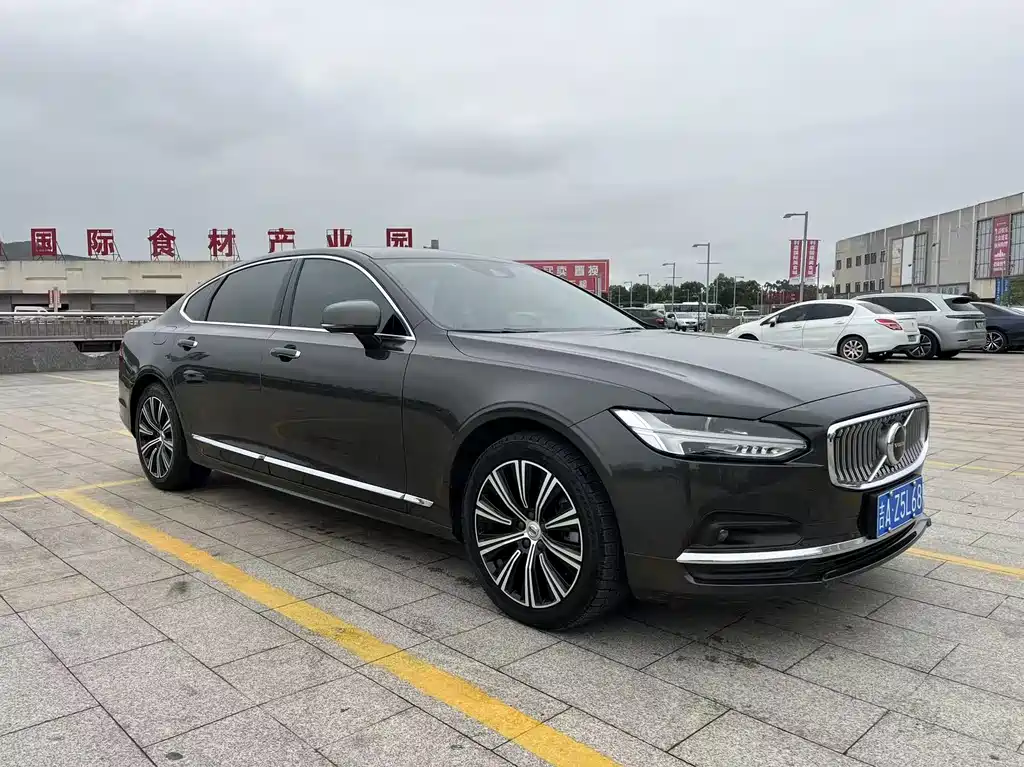 Volvo S90 B5 Smart Ease Luxury