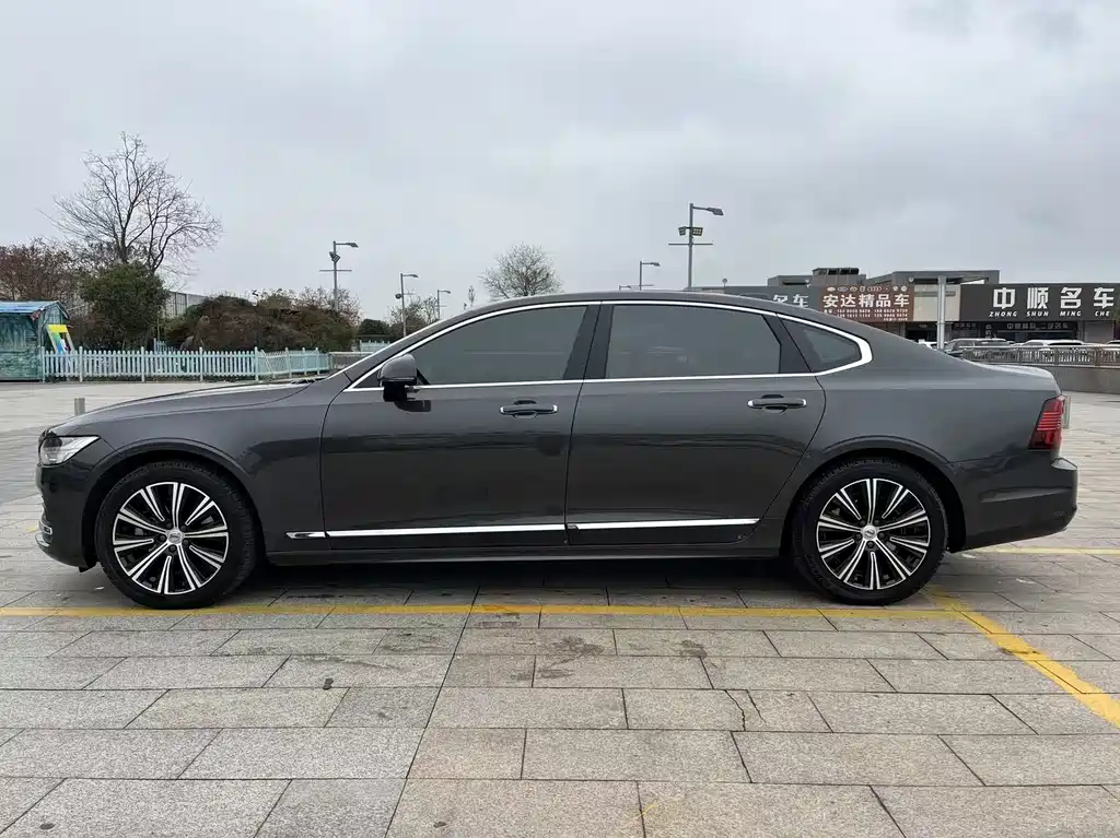 Volvo S90 B5 Smart Ease Luxury