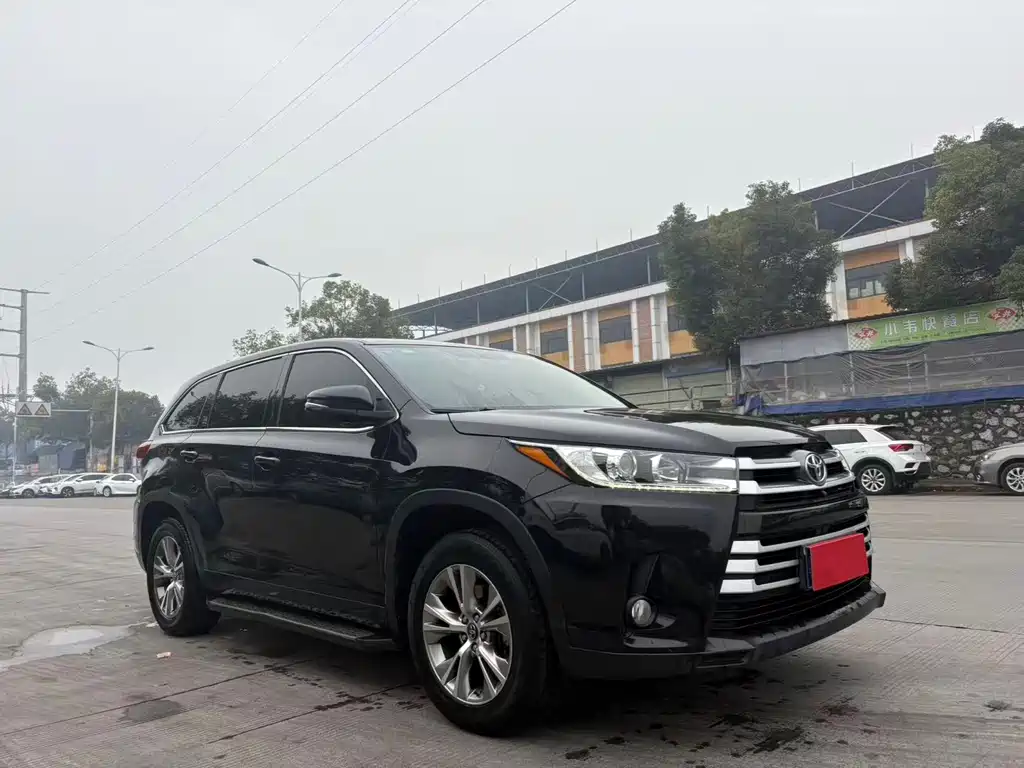 Highlander 2.0 T 2 WD Elite 5-seat