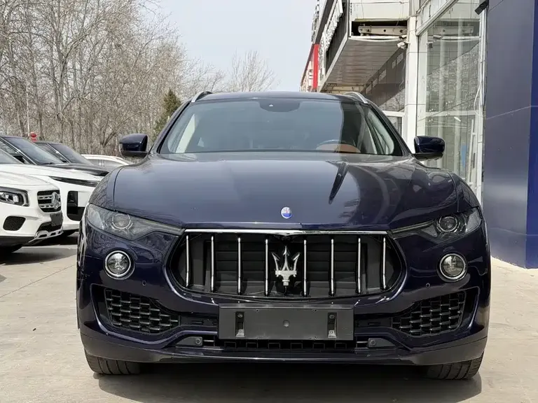 Maserati Levante 3.0 T Standard