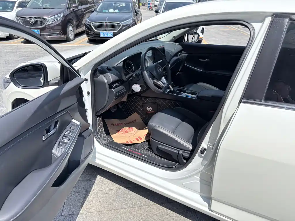 Sylphy 1.6 XE CVT Comfort Enjoyment