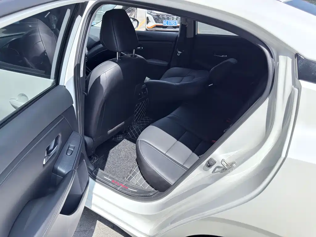 Sylphy 1.6 XE CVT Comfort Enjoyment