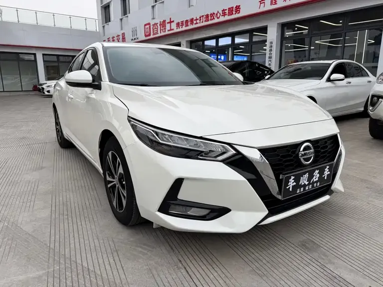 Nissan Sylphy 1.6 L XL CVT Joy