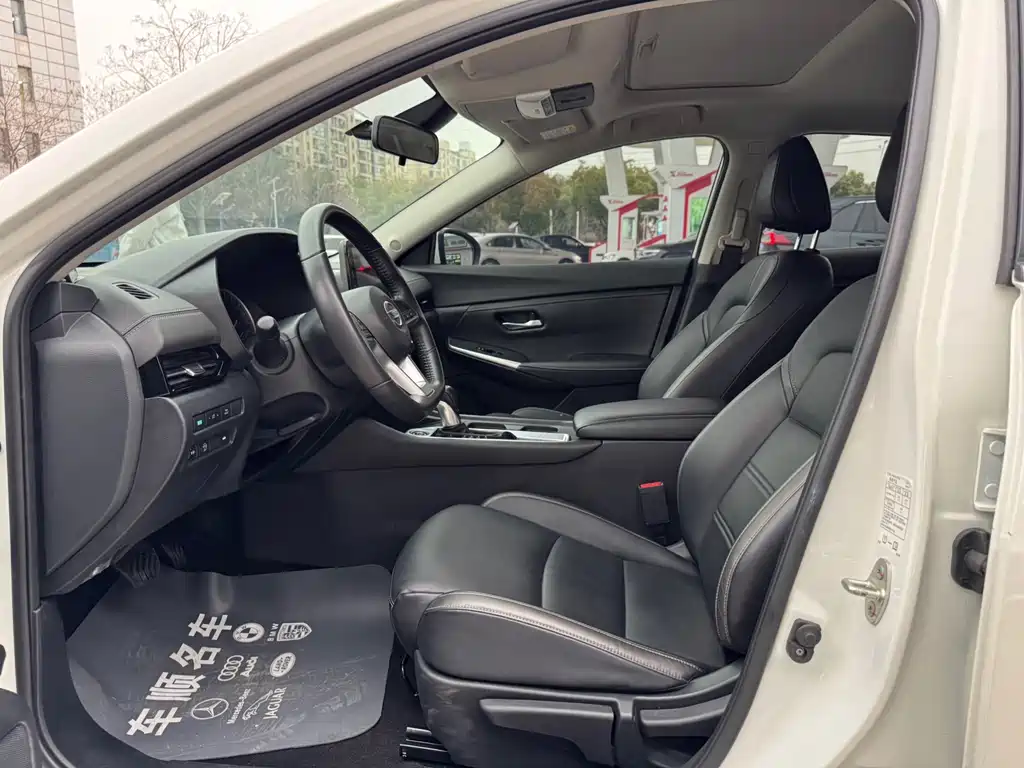 Sylphy 1.6 L XL CVT Joy