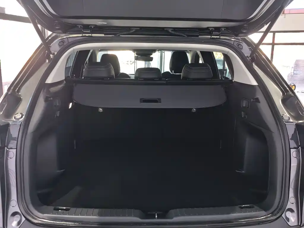 Mazda CX-50 2.0 L