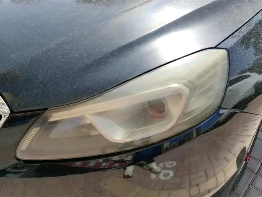 Besturn B70 奔腾B70 2014款 2.0 L 自动舒适型