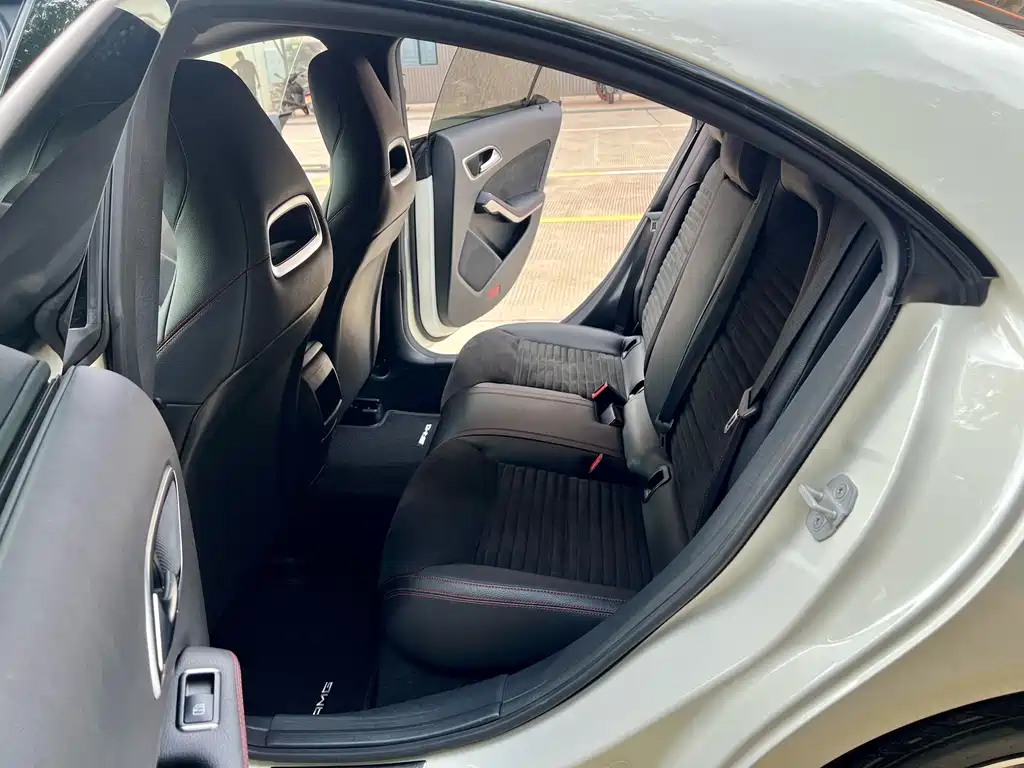 Mercedes-Benz CLA (Import) CLA 220 4 MATIC