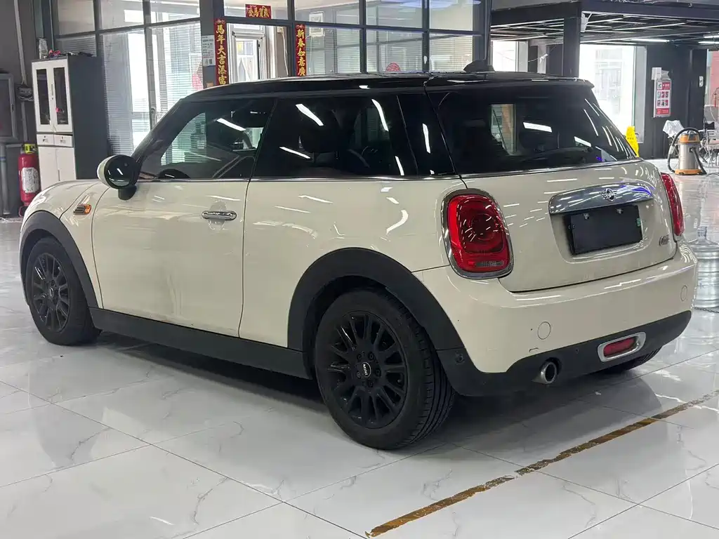 MINI 1.5 T ONE PLUS