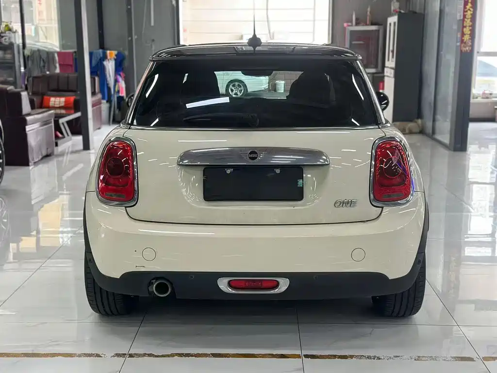 MINI 1.5 T ONE PLUS