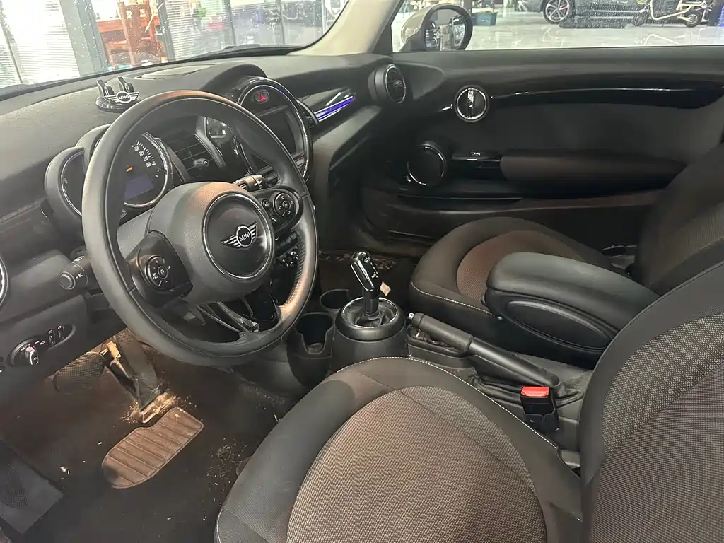 MINI 1.5 T ONE PLUS