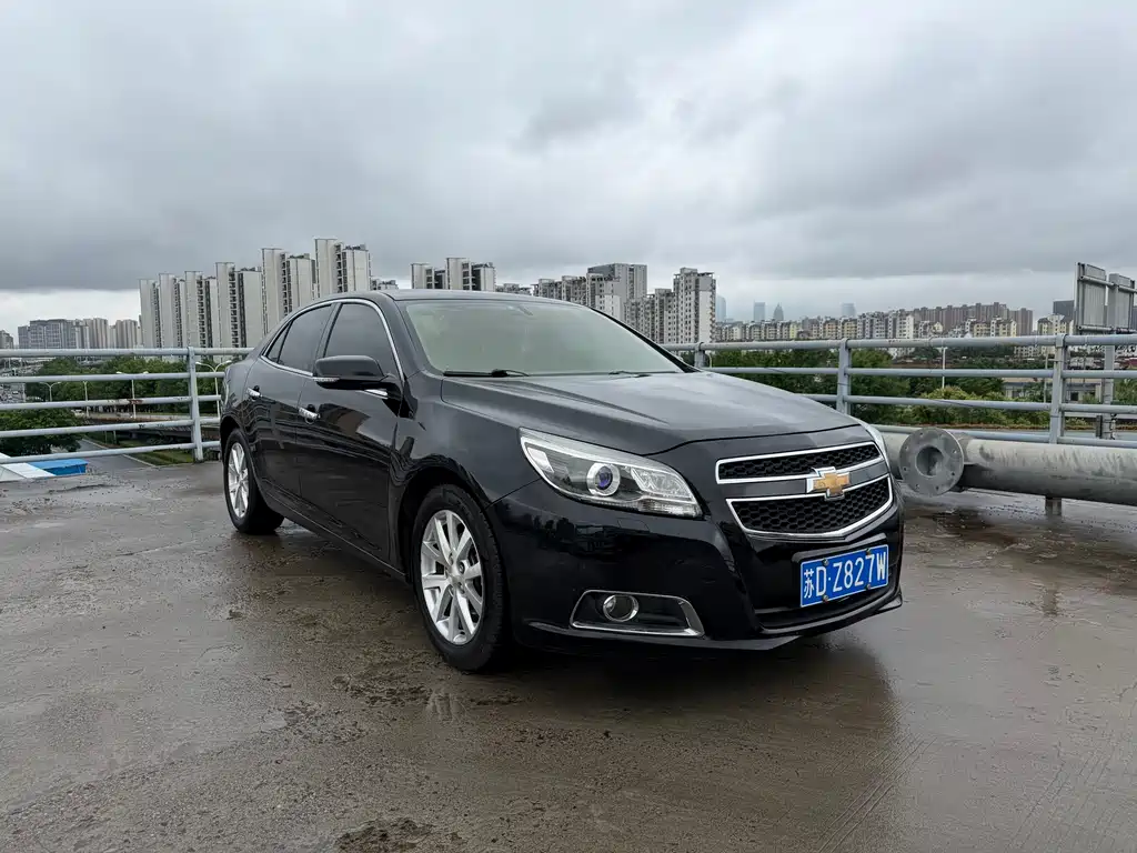 Malibu 2.0 L Auto Luxury