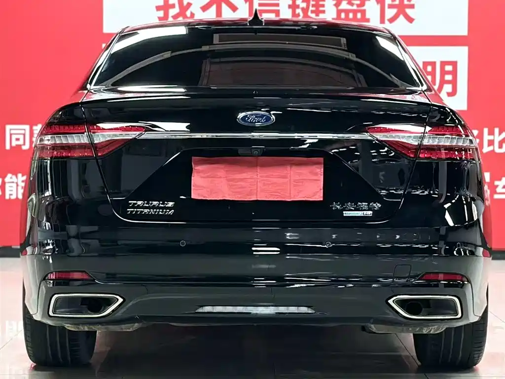Taurus EcoBoost 245 Premium
