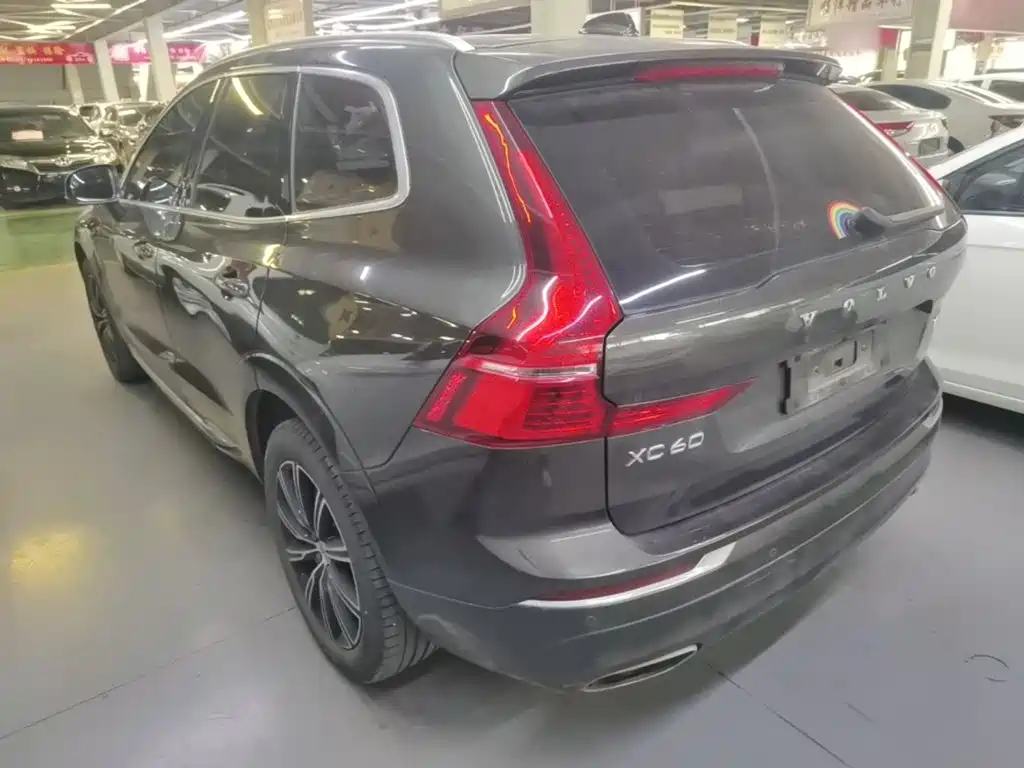 Volvo XC60 T5 4 WD Smart Vision Luxury