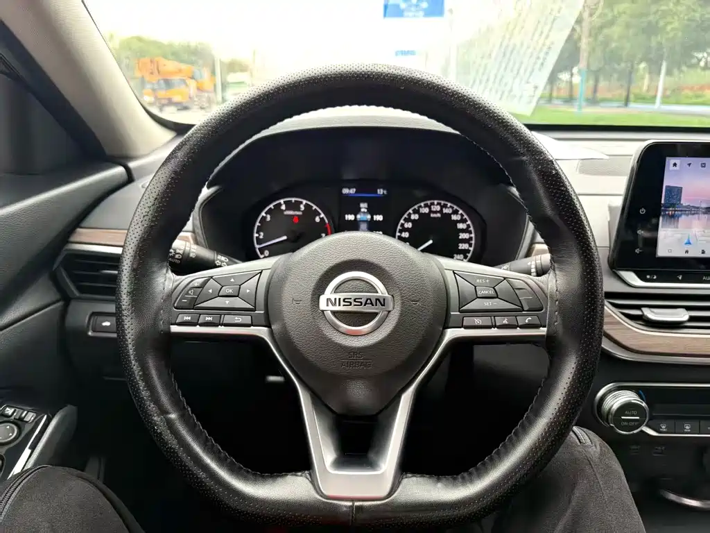 Teana 2.0 L XL Comfort
