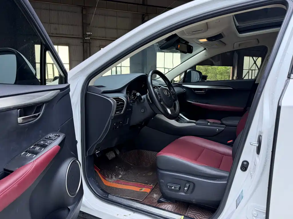Lexus NX 200 AWD Sharp Style CN-V