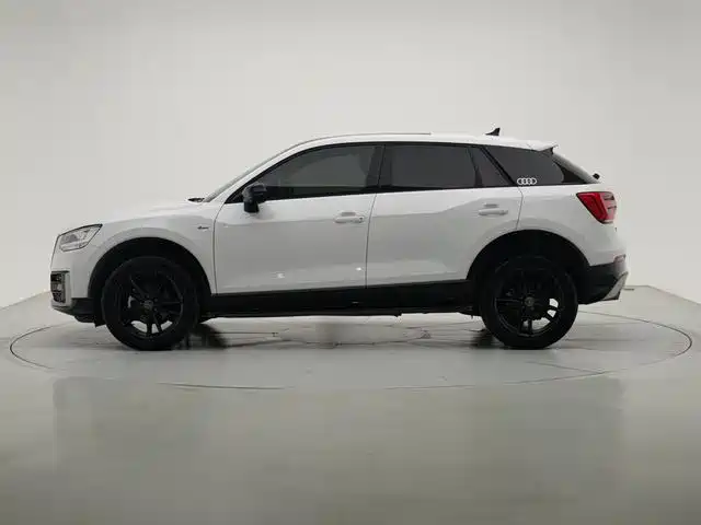 Audi Q2 L 35 TFSI Progressive Dynamic