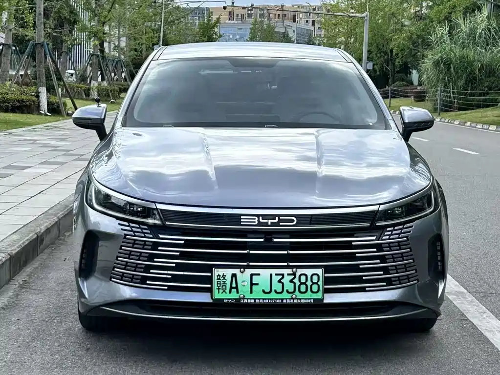 Destroyer 05 Glory DM-i 55 KM Luxury