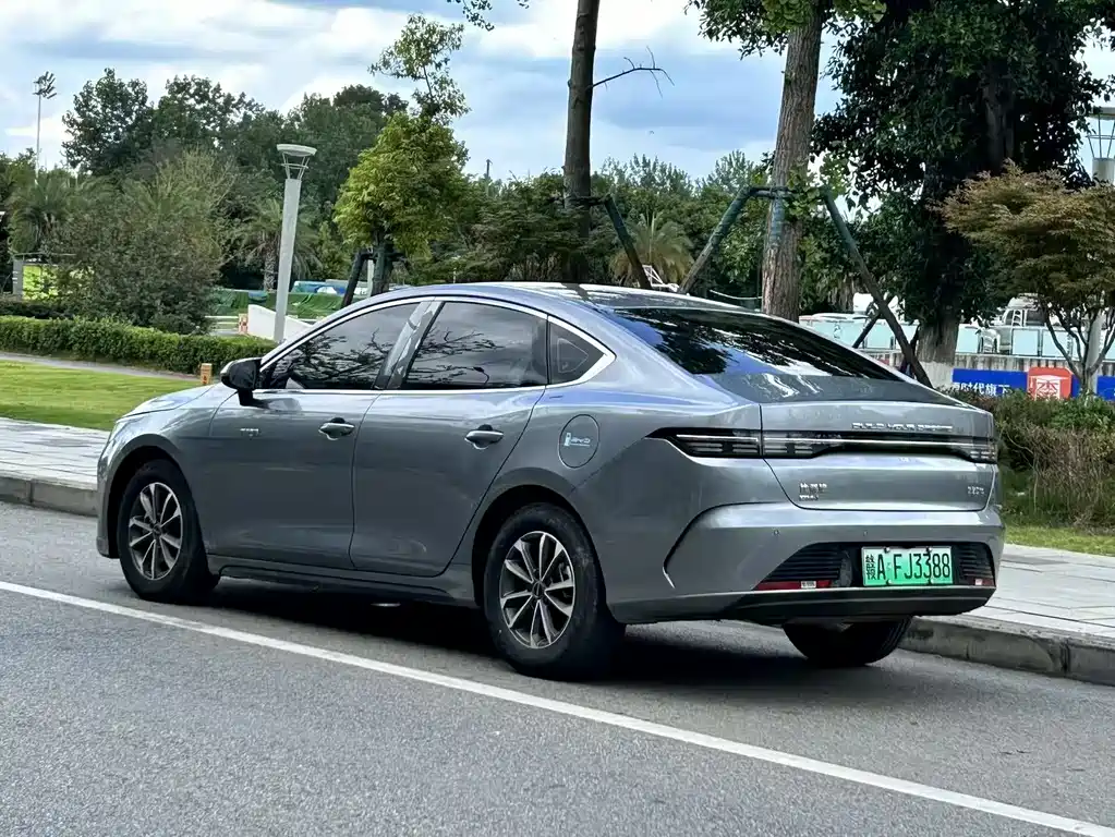 Destroyer 05 Glory DM-i 55 KM Luxury
