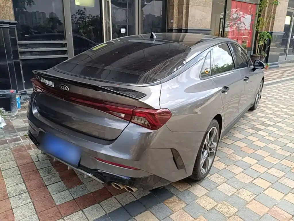 Kia K5 380 T GT-Line Distinguished Tech