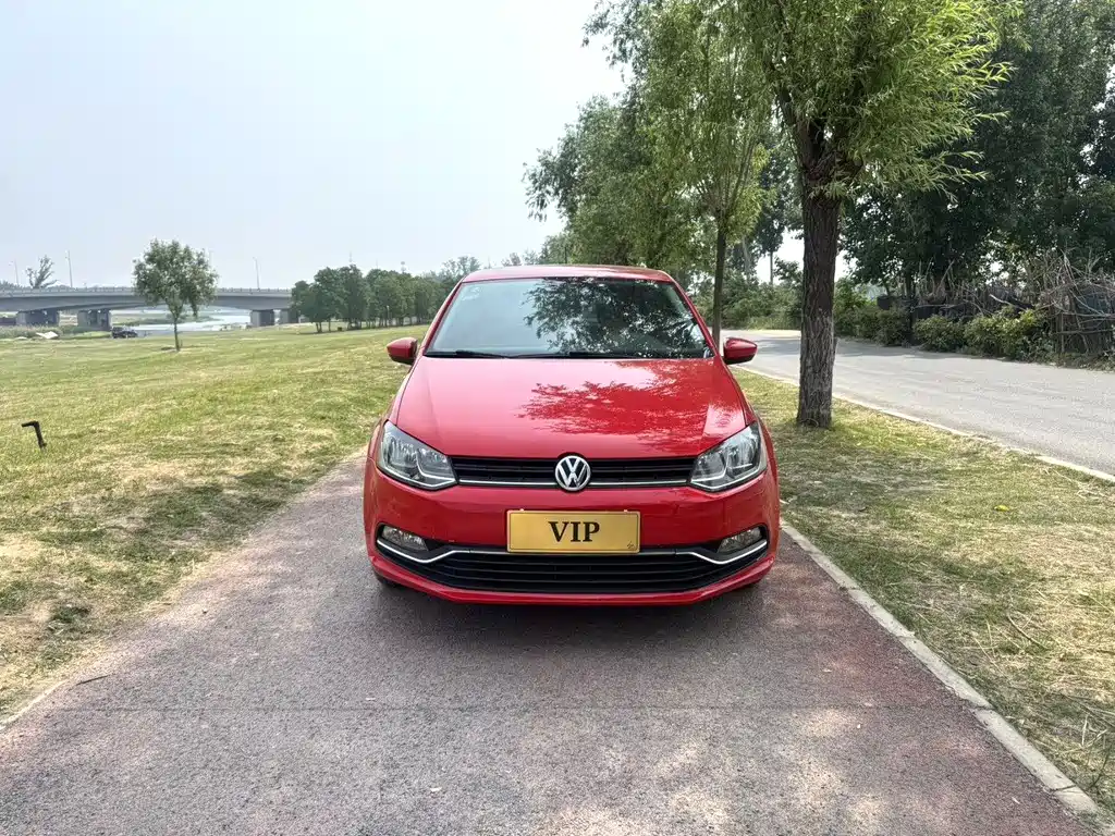 Polo 1.4 L Auto Comfort