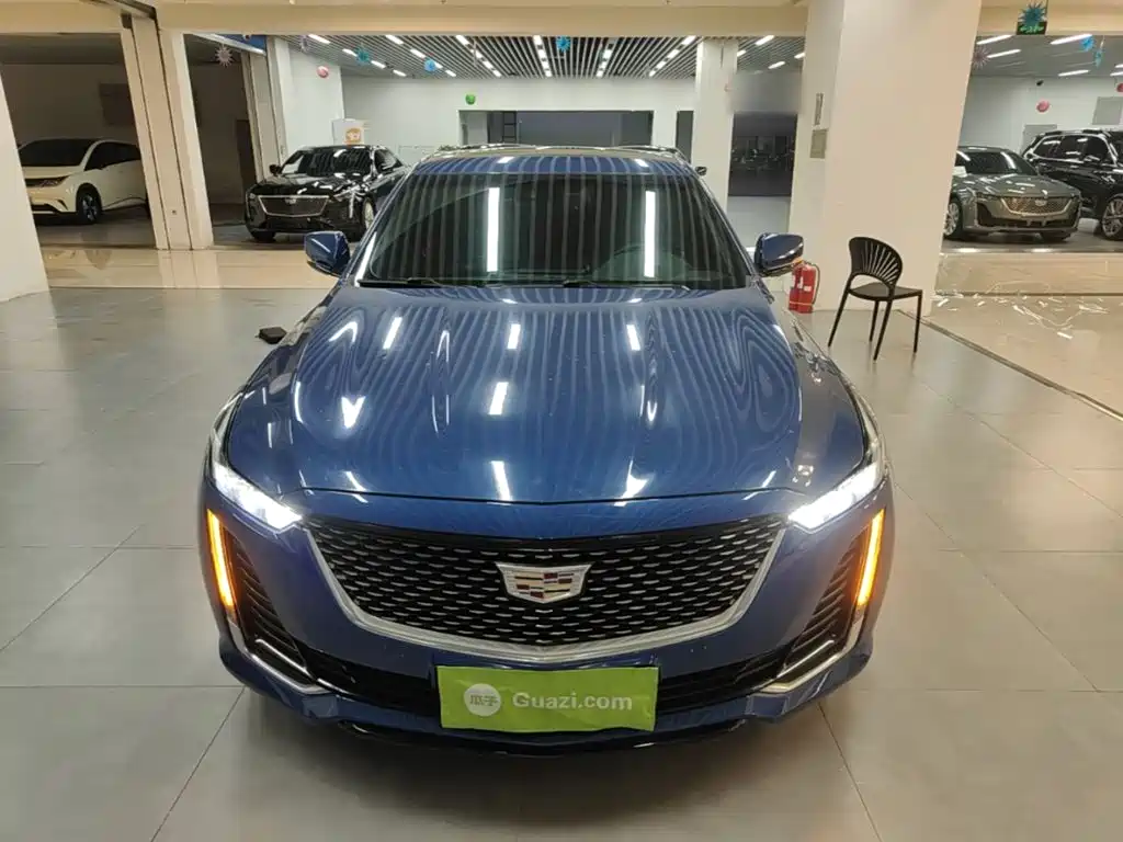 Cadillac CT5 28 T Luxury (Standard)
